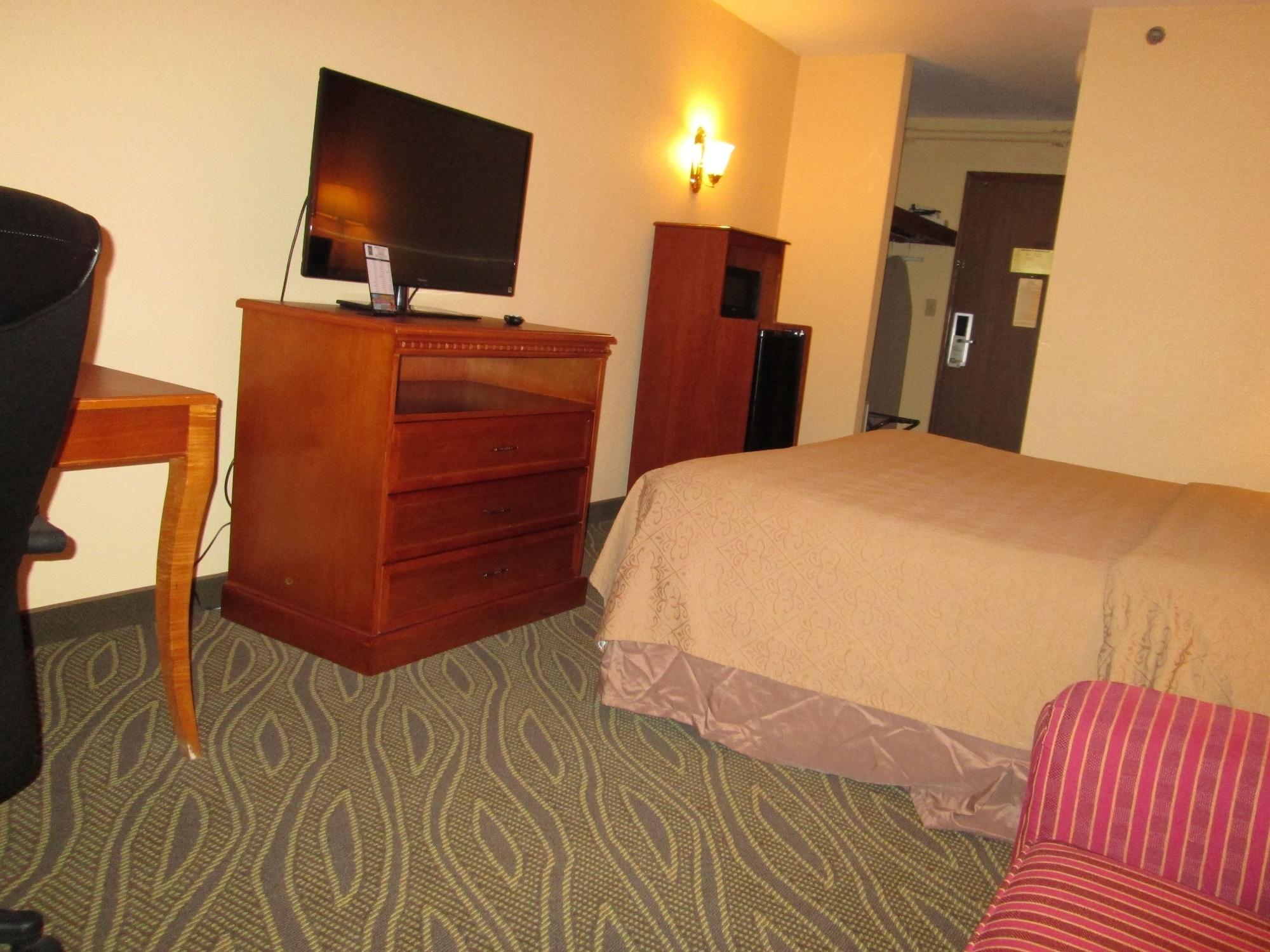 Quality Inn Gaylord Exteriör bild