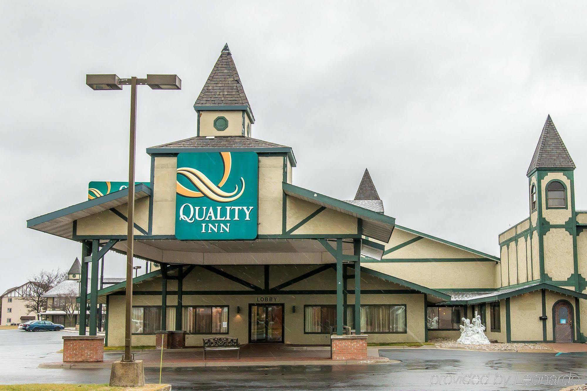 Quality Inn Gaylord Exteriör bild